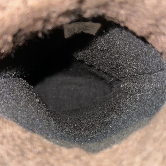 LL Bean Mens 8 “ Bean Boot Like New Condition - Picture 14 of 16